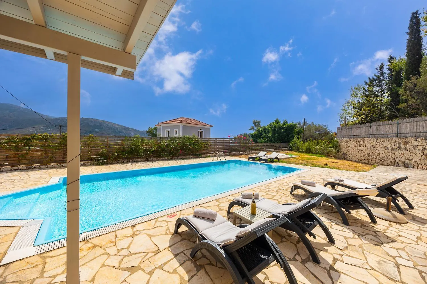 Villa Alex Kateleios Grekland